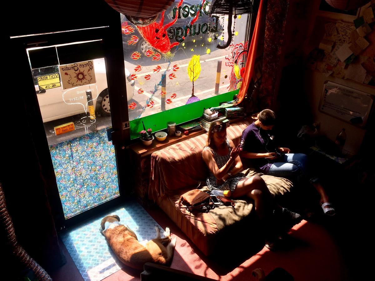 Green Studio Hostel Beograd Bagian luar foto